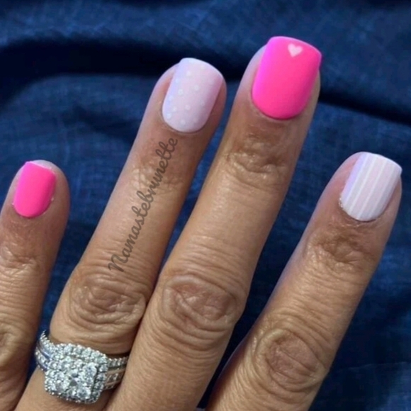 2/$16 Pink Hearts Press On Nails - Picture 8 of 17